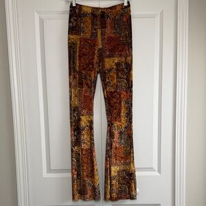 Paisley Print Velour Fit&Flare Pants Small